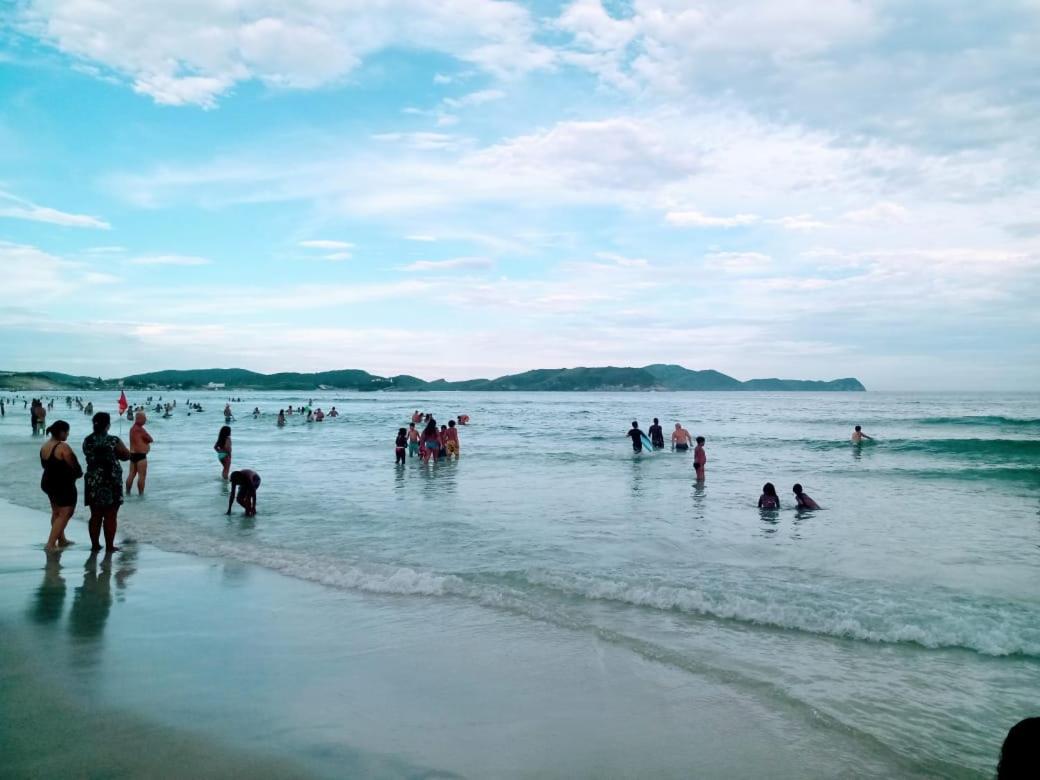 Apartamento Mob à 5 minutos da Praia do Forte dois quartos Cabo Frio Esterno foto